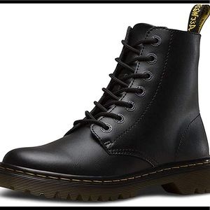 Dr. Martens Luana combat boots